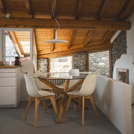 Casa Sorel Attico & Pool Διαμέρισμα Pianello Del Lario