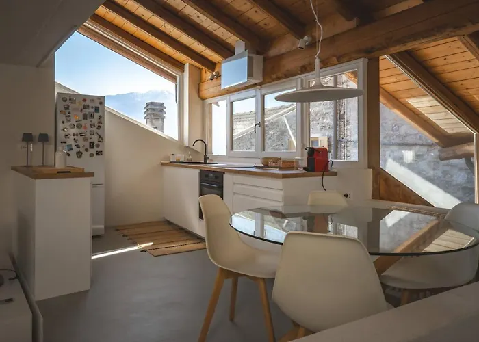 Casa Sorel : Attico & Pool Pianello Del Lario